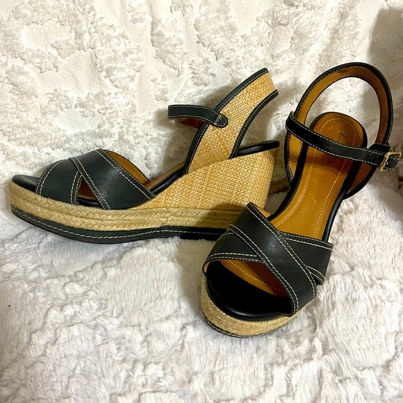 Clarks Shoes - Indigo By Clarks Women’s Brown Amelia Air Platform Wedge Sandals Size 9.5